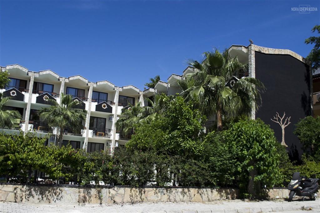 Club Herakles Hotel 케메르 외부 사진